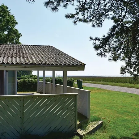 Σπίτι διακοπών Three-bedroom In *