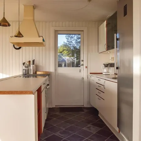 Dom wakacyjny Lovely Home In Humble With House A Panoramic View