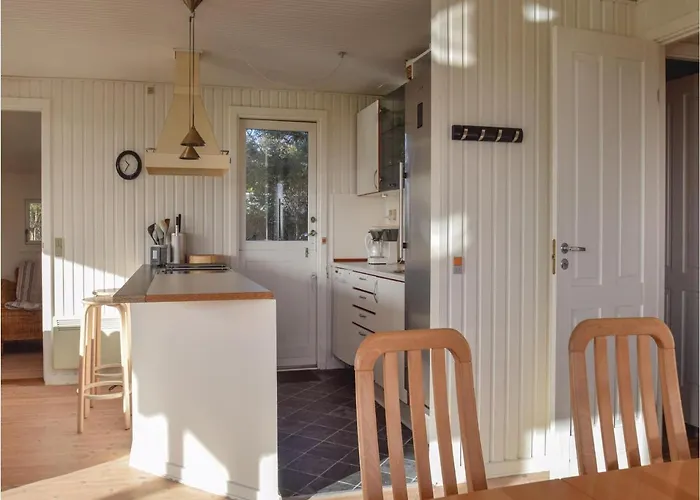 Three-bedroom In Nordenbro Vesteregn