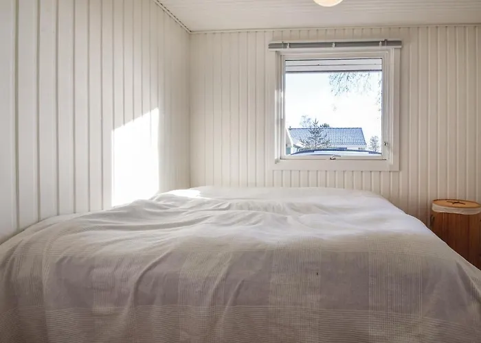 Three-bedroom In Nordenbro Vesteregn